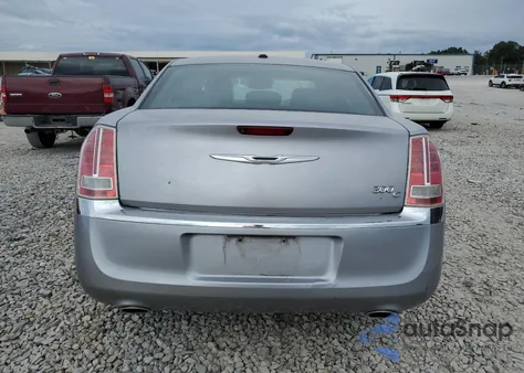 2013 Chrysler 300C из США, поврежденный, VIN 2C3CCAET1DH675777